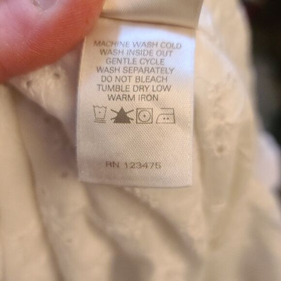 Jh collectables off white eyelet pleated button up - Picture 10 of 10